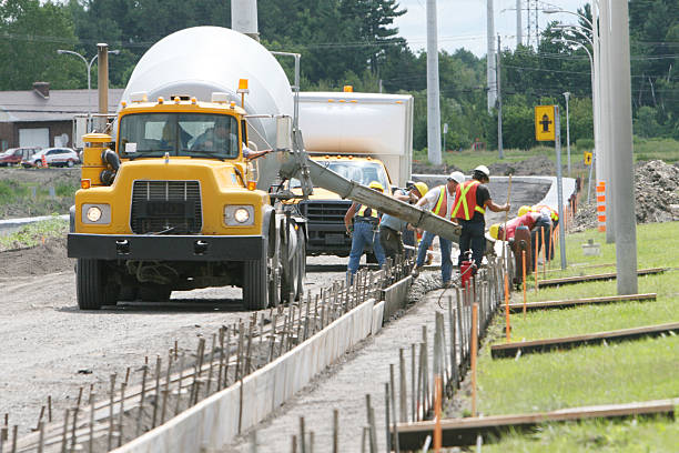Best Concrete Sidewalk Installation  in Vardaman, MS